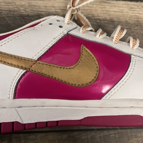 Rare Nike Dunk Low GS 'Rave Pink Gold' - Picture 8 of 16